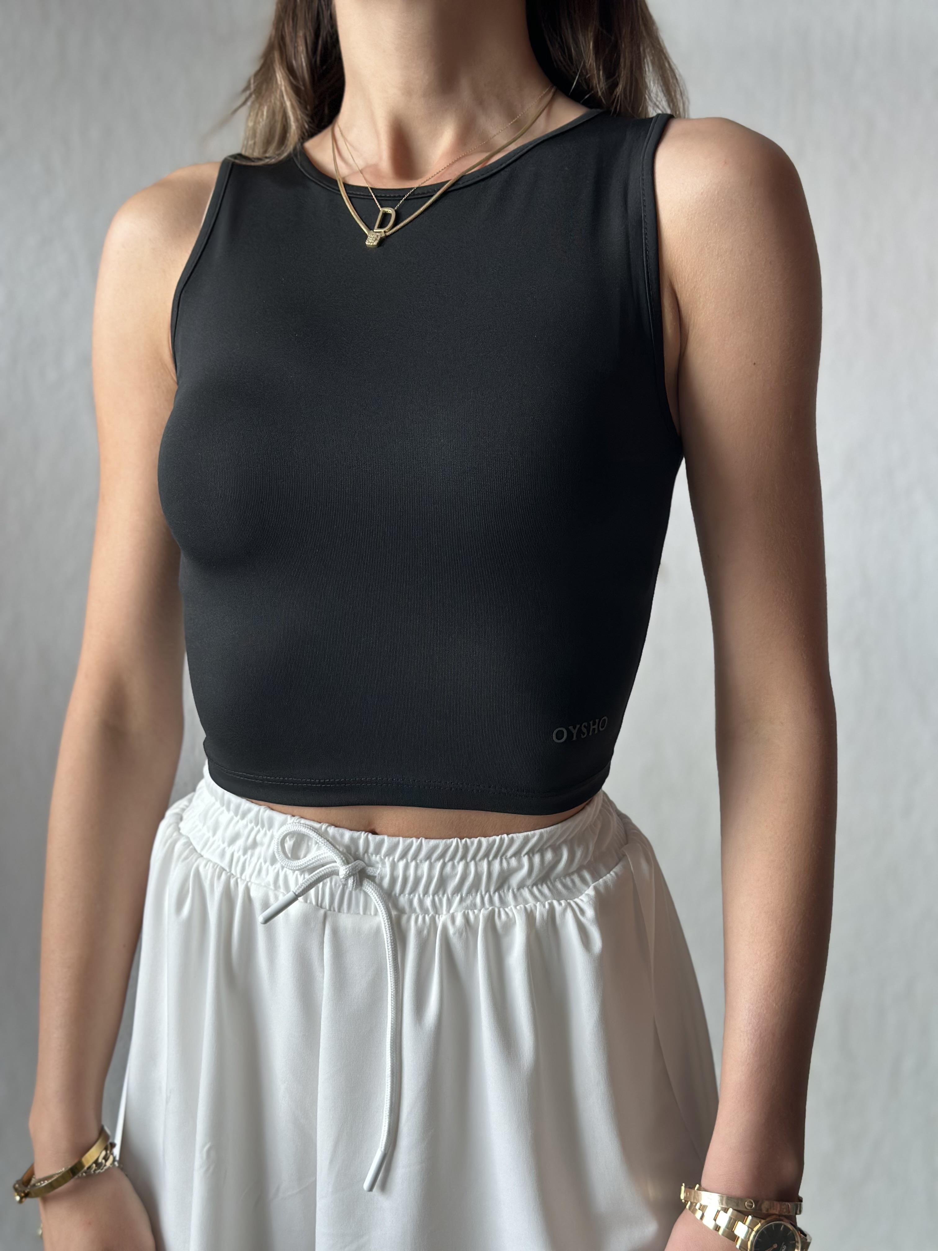 Oysho Bisiklet Yaka Crop - Siyah
