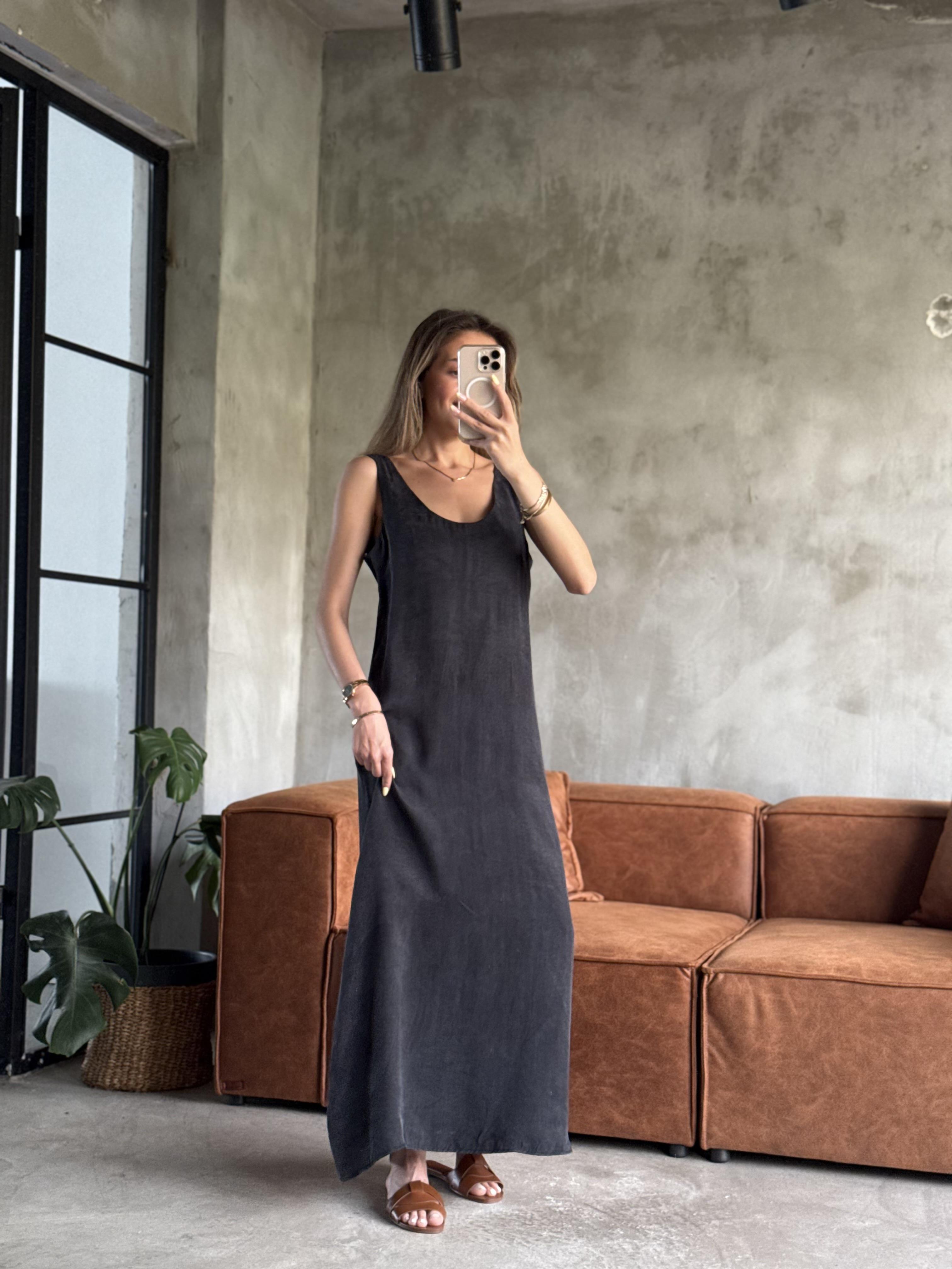 Premium Kumaş Maxi Dökümlü Elbise Siyah