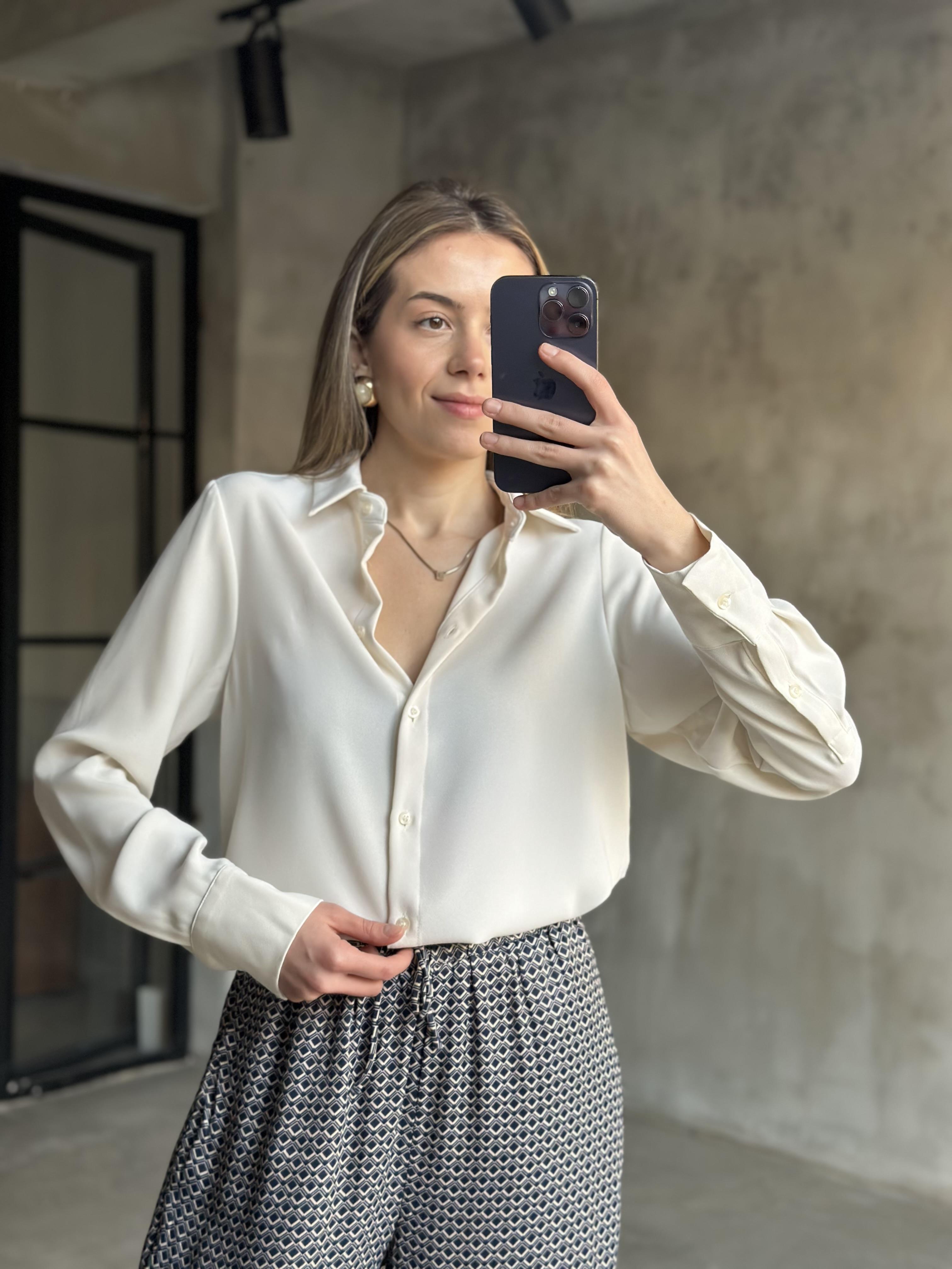Premium Relaxed Fit Kırık Beyaz Gömlek