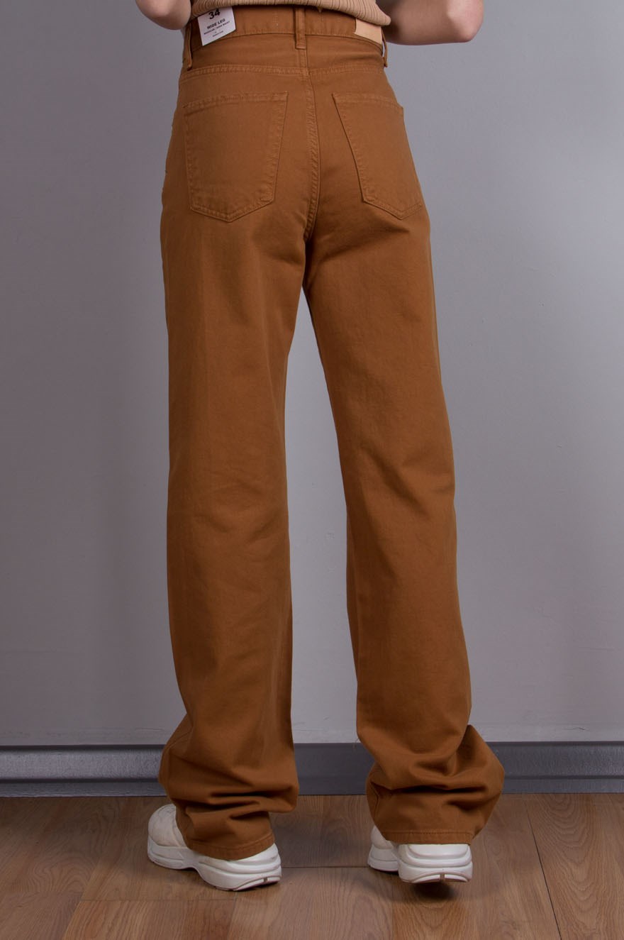 Taba Straight Jean