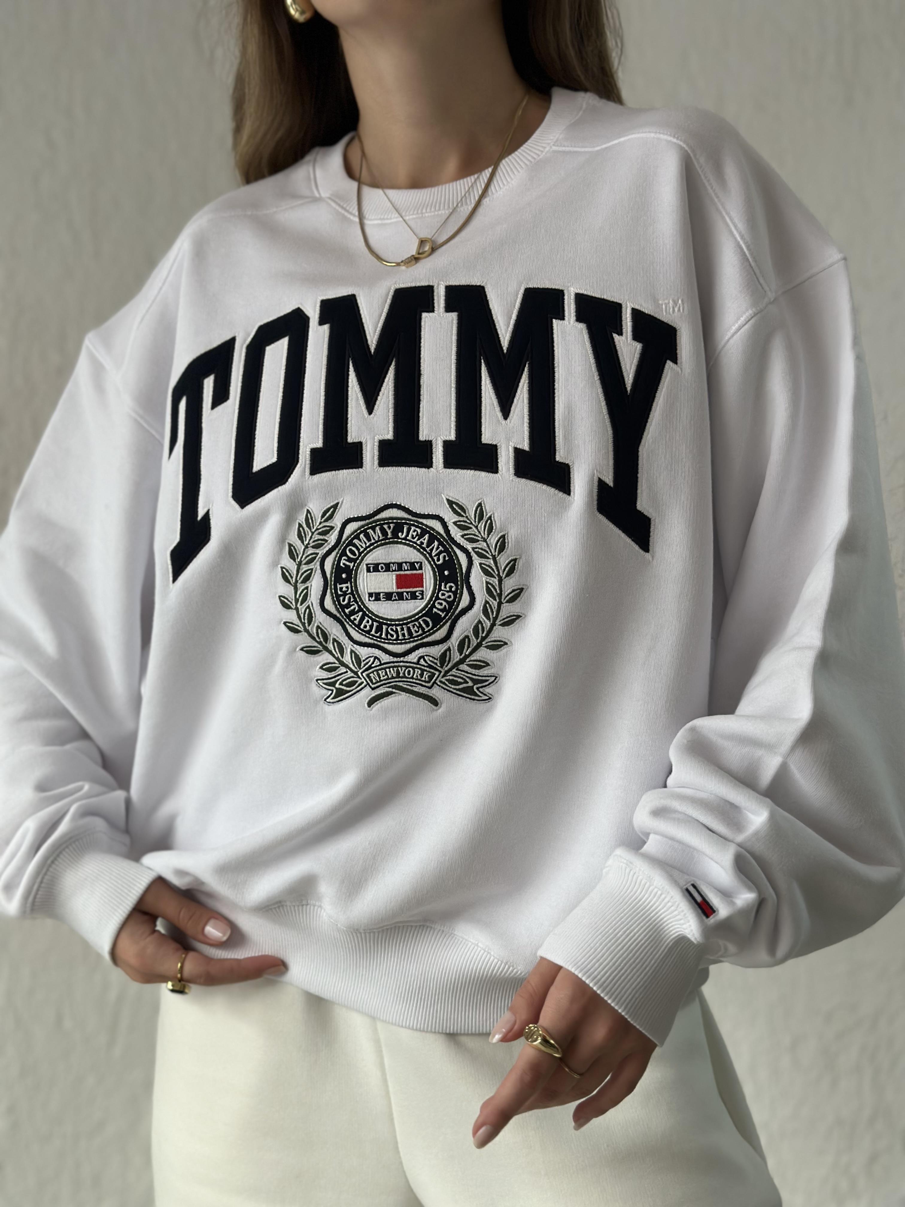 T&H College Nakışlı Sweatshirt - Beyaz
