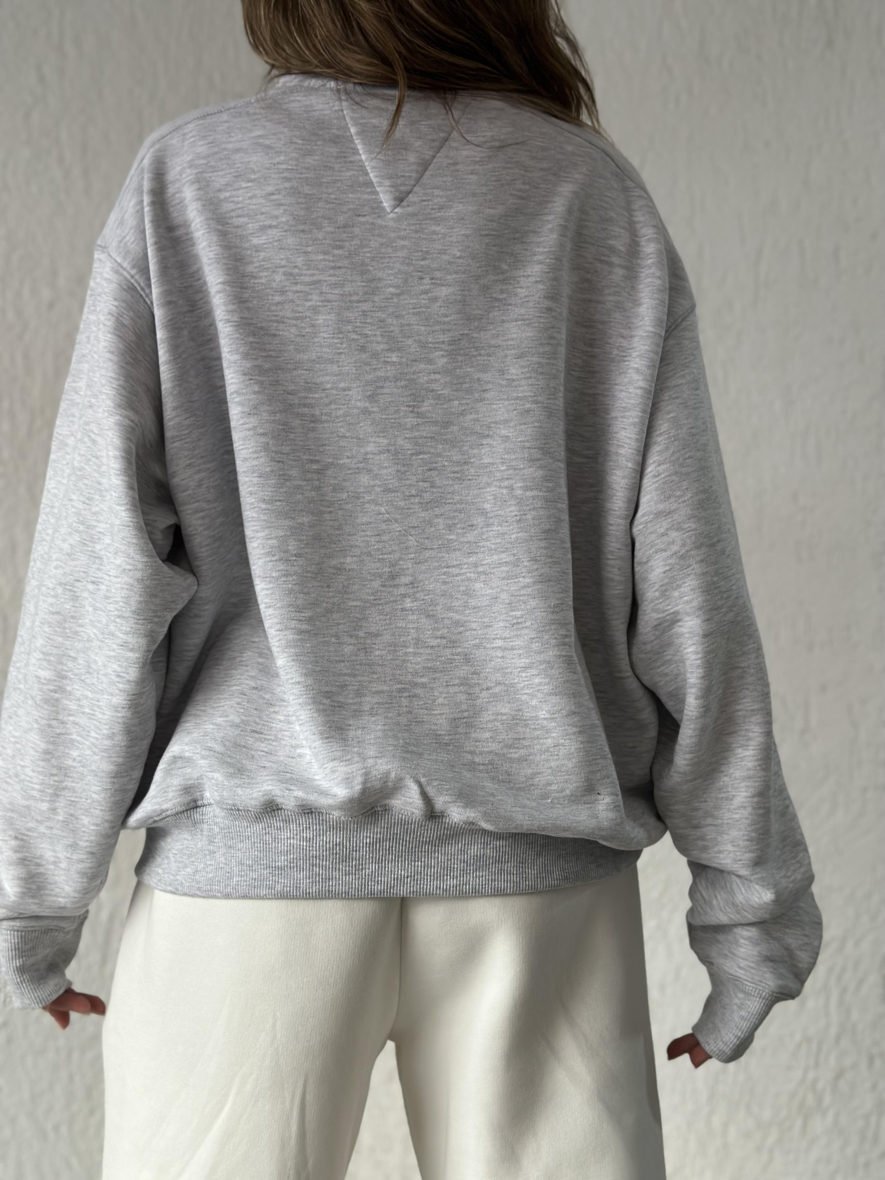 T&H College Nakışlı Sweatshirt - Gri