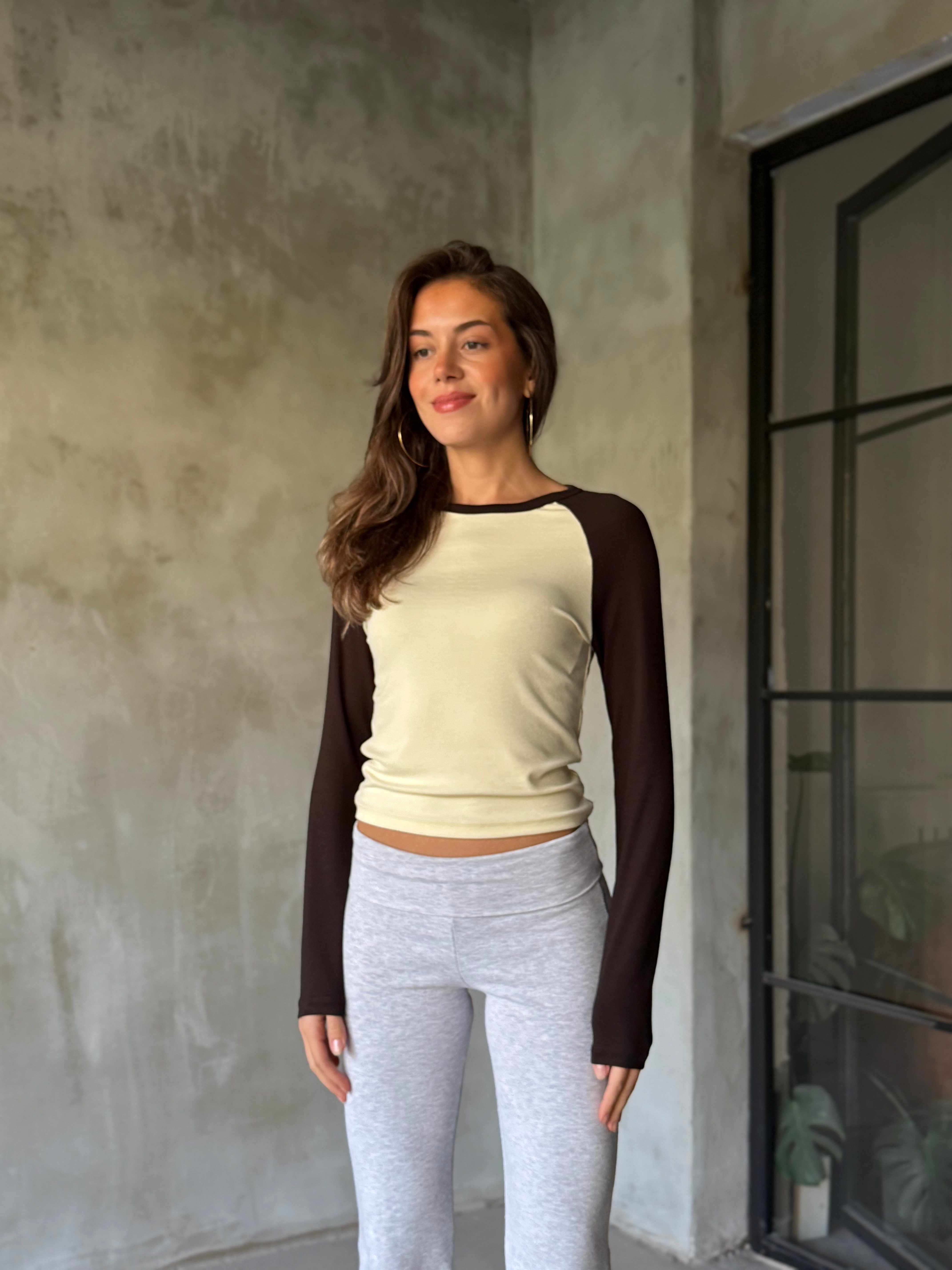Uzun Reglan Kol Bluz Kahve Sarı