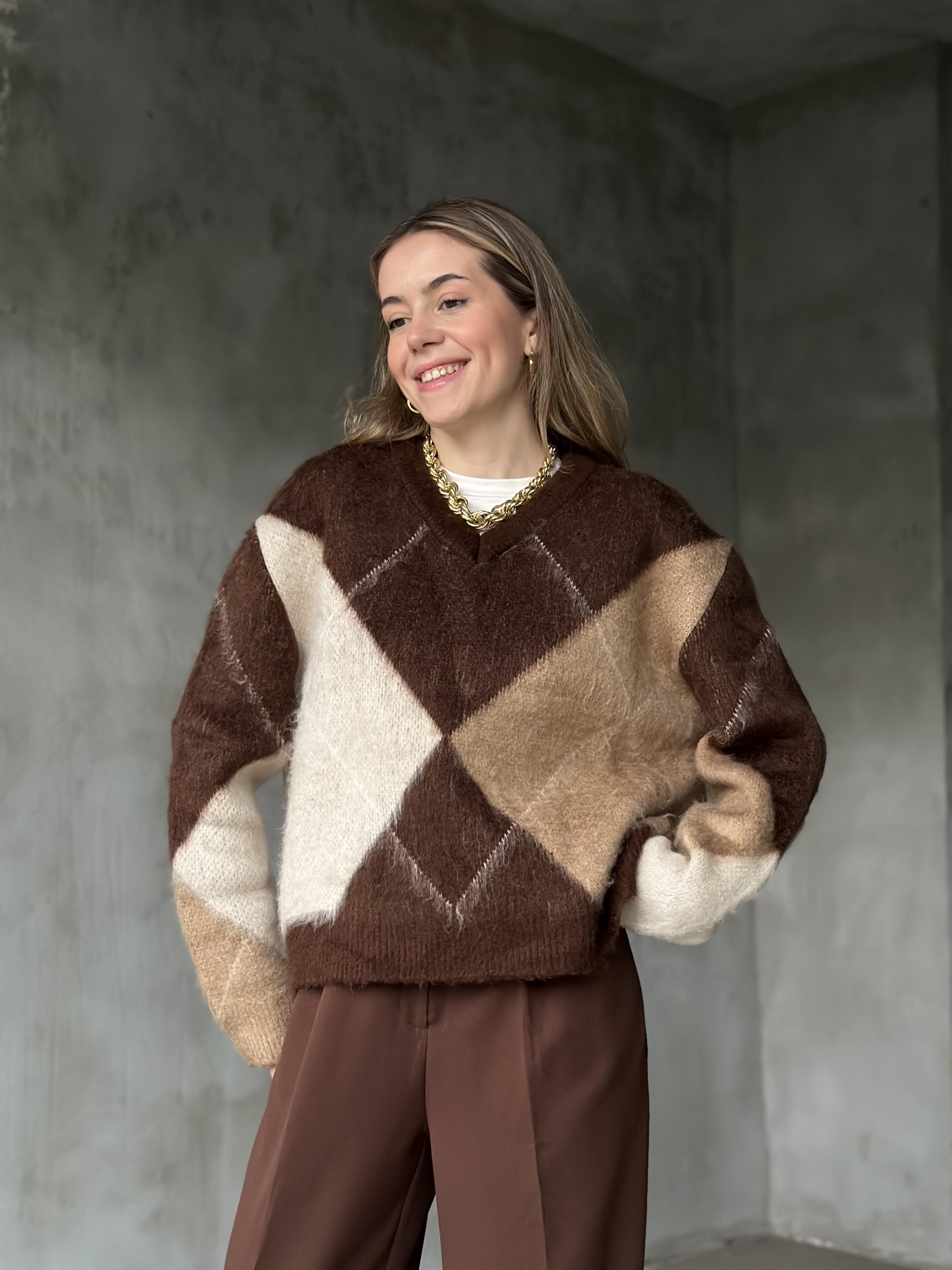 V Yaka Baklava Desenli Kazak -Camel
