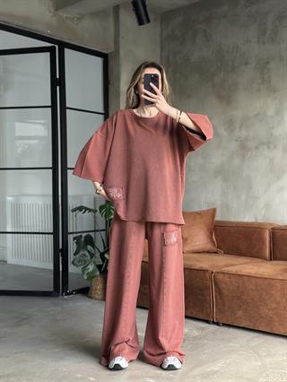 Be Happy Taş Baskı Yıkamalı Oversize Takım - Kiremit