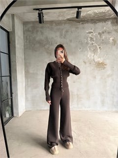 Belden Oturtmalı Çıtçıtlı Triko Takım - Kahverengi - Dominatrend