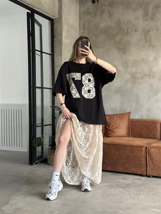 Ekru Dantel Etek Siyah Tshirt Takım