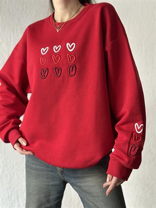 Kalp Nakışlı Oversize Sweatshirt - Kırmızı