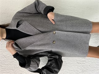 Kruvaze Yaka Oversize Kırçıllı Kaşe Ceket