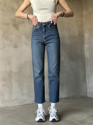 Mavi Kesik Paça Boyfit Jean