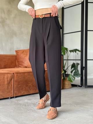 Perry Premium Kemerli Havuç Pantolon - Siyah