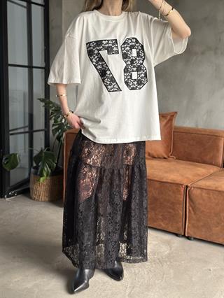 Siyah Dantel Etekli Beyaz Tshirt Takım