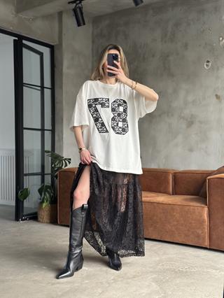 Siyah Dantel Etekli Beyaz Tshirt Takım