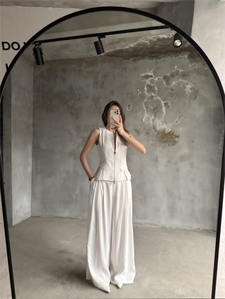 Tencel Çift Fermuarlı Yelekli Takım - Beyaz