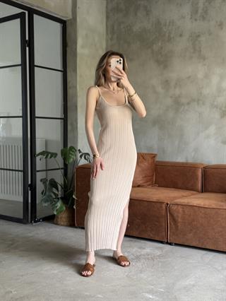 Yırtmaçlı Maxi Triko Elbise - Krem