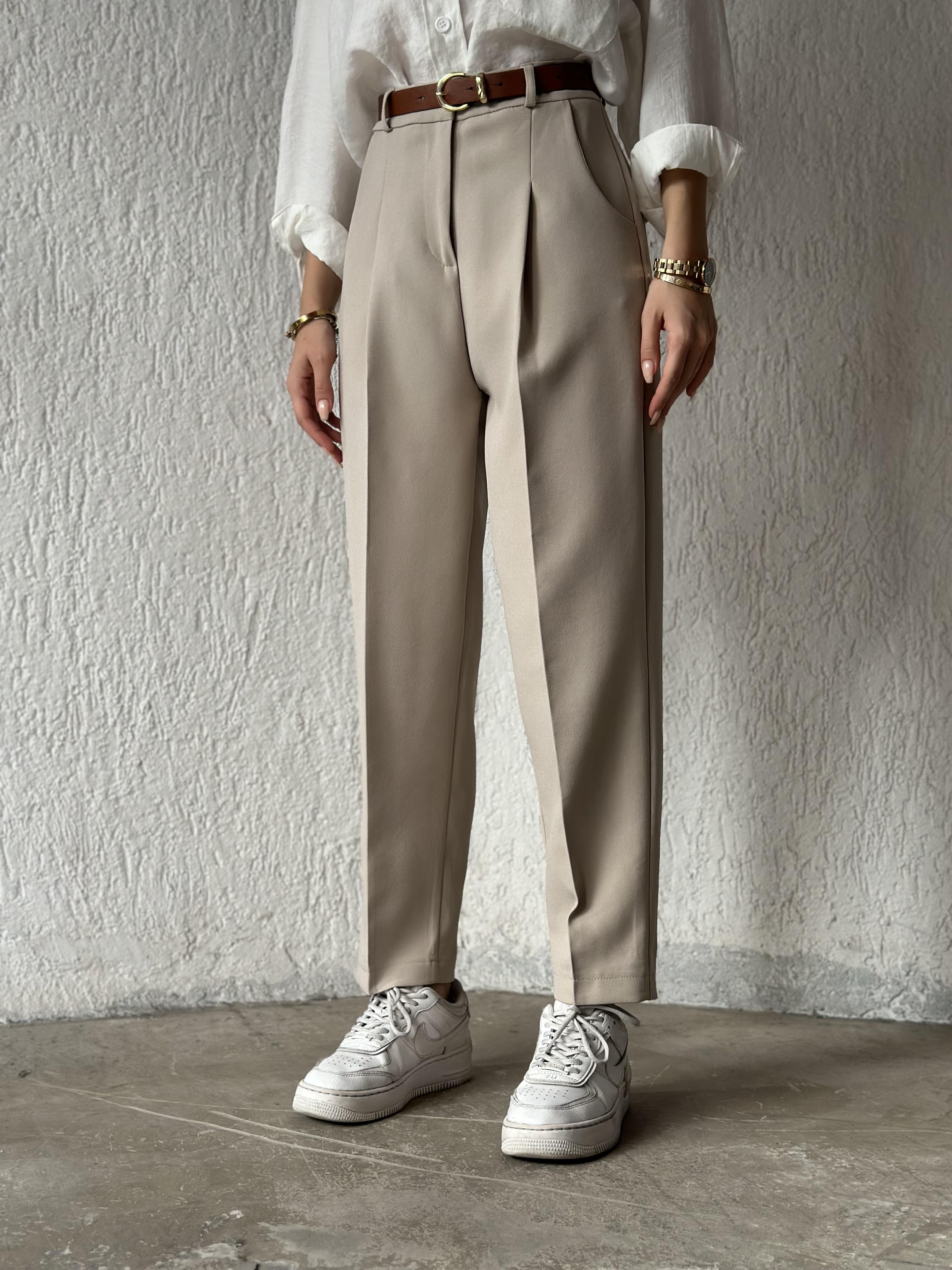 Kemerli Havuç Pantolon - Bej - Dominatrend