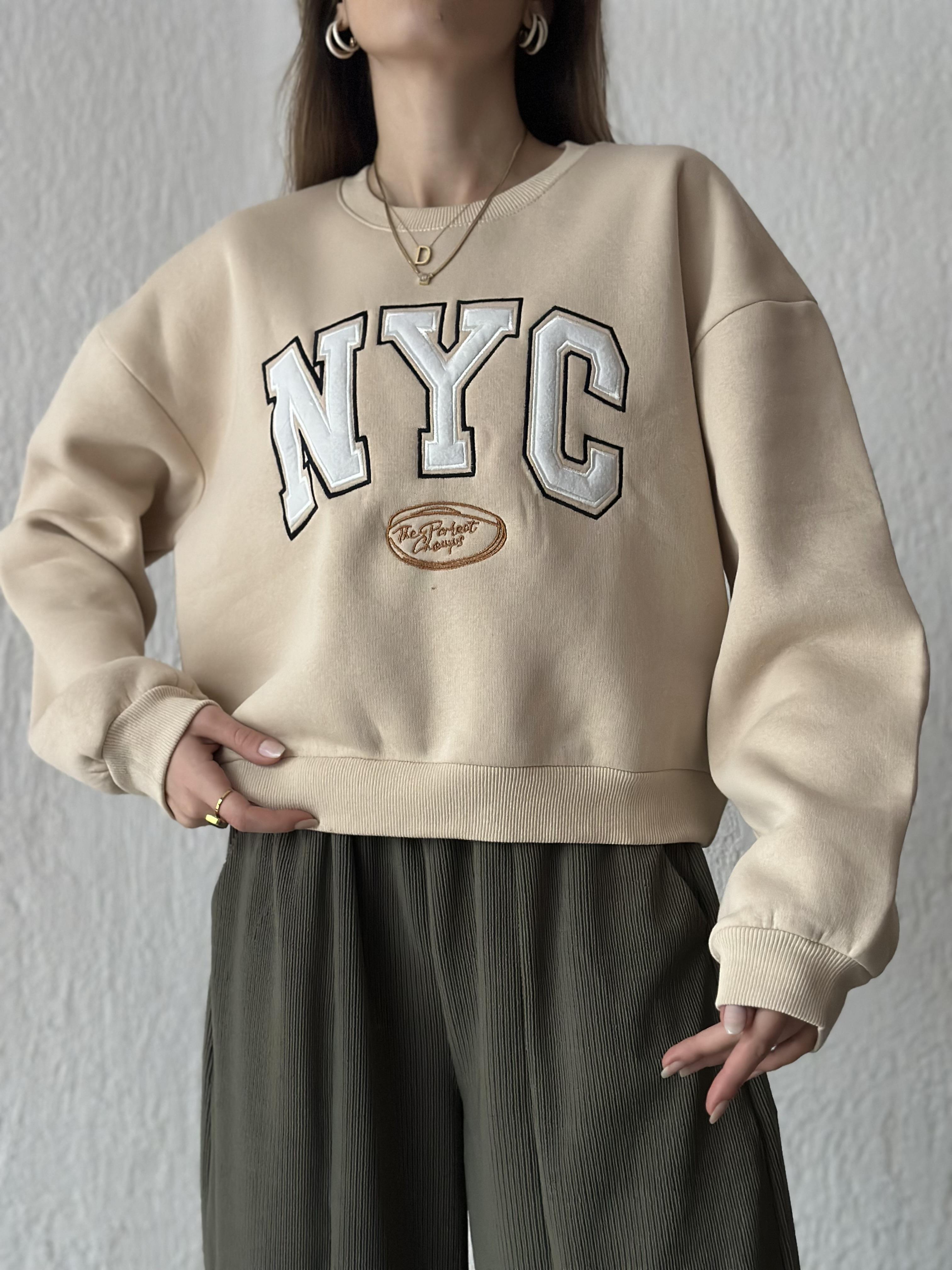 NYC Nakışlı Sweatshirt - Krem - Dominatrend