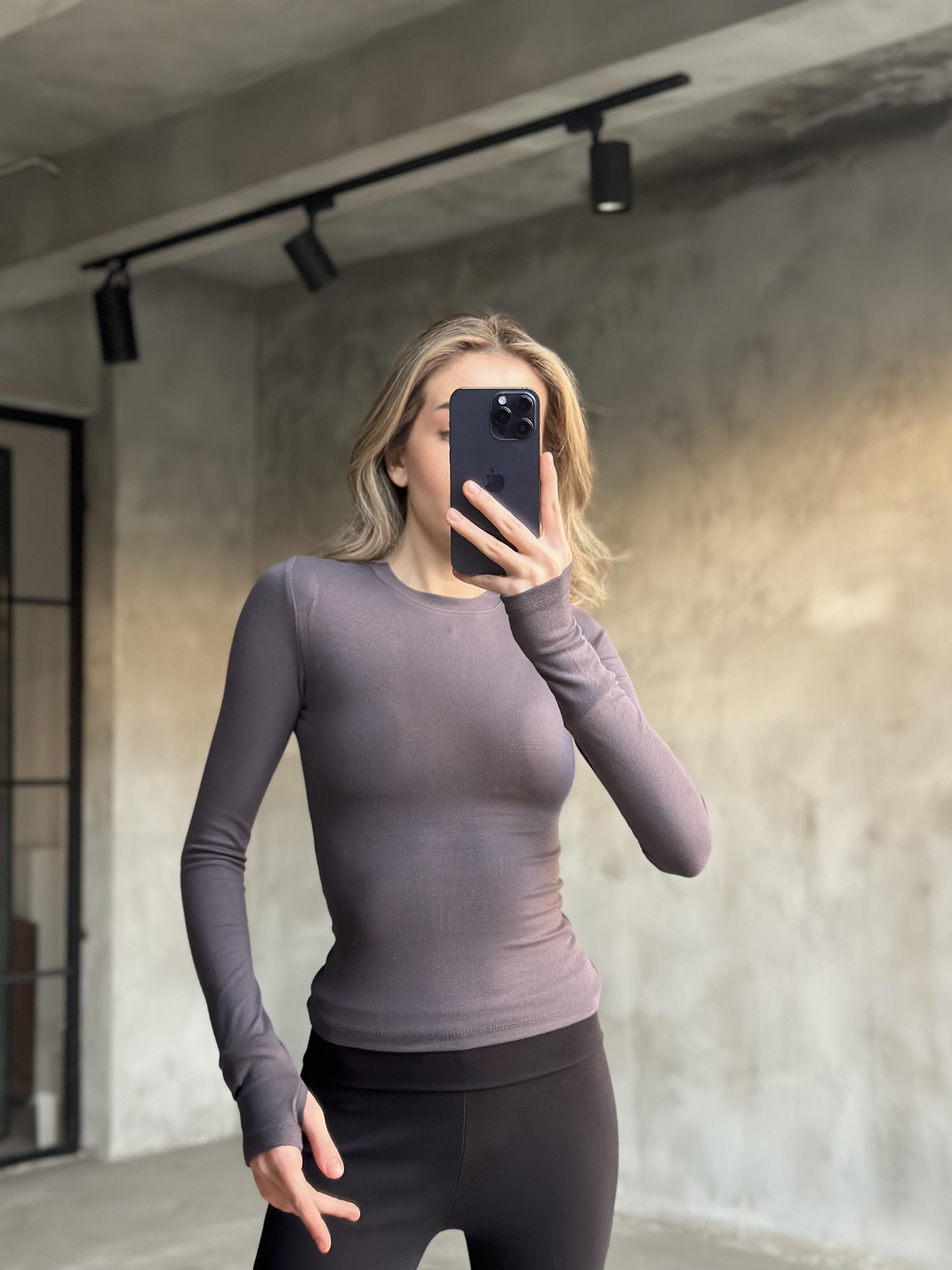 Oysh Parmak Geçirmeli Bluz - Füme - Dominatrend
