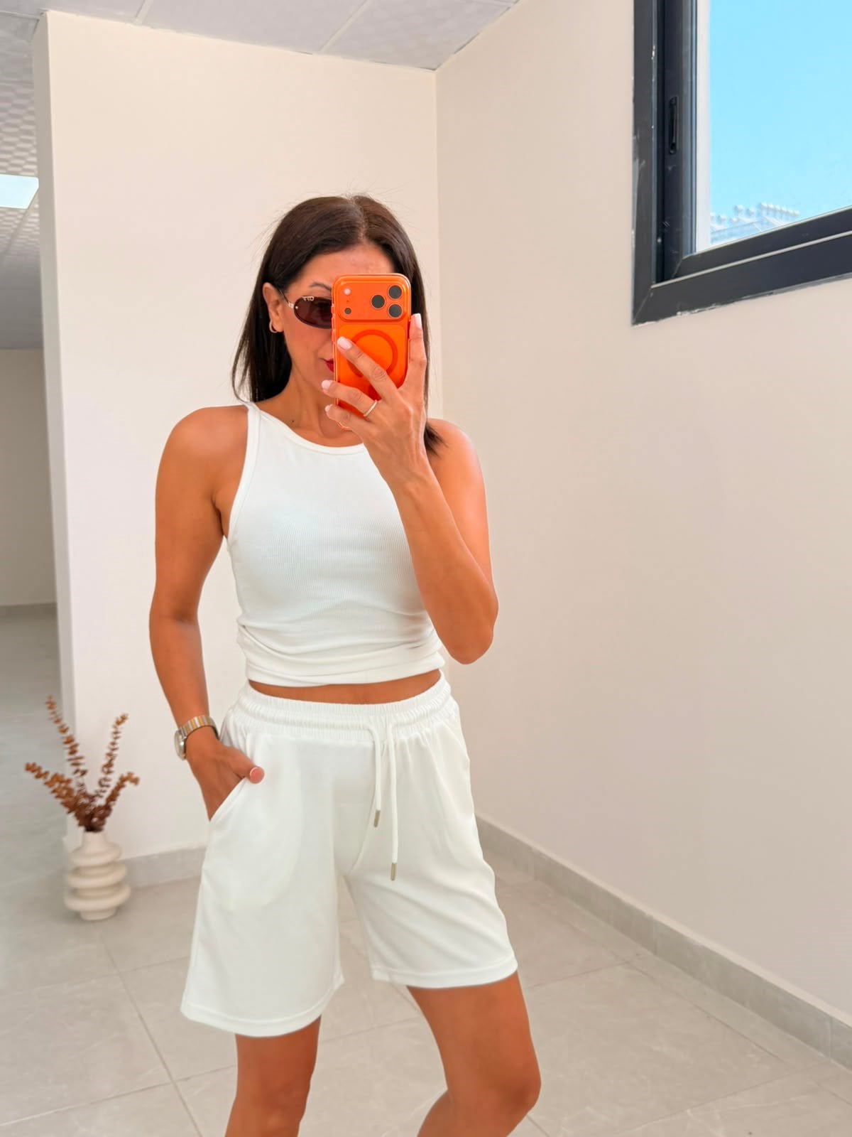 Bel Lastikli Modal Kumaş Basic Şort Ekru