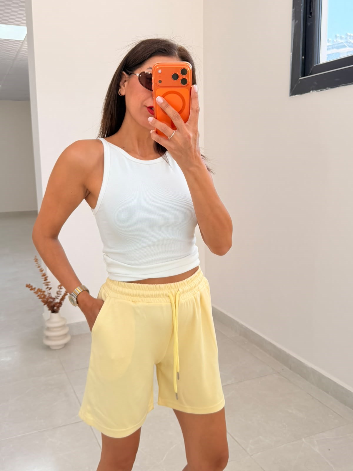 Bel Lastikli Modal Kumaş Basic Şort Sarı