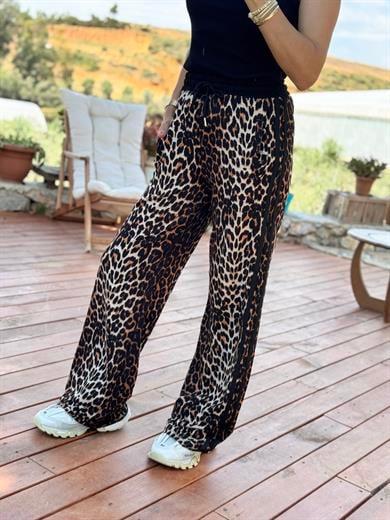 Beli Lastikli Leopar Desenli Rahat Eşofman Altı