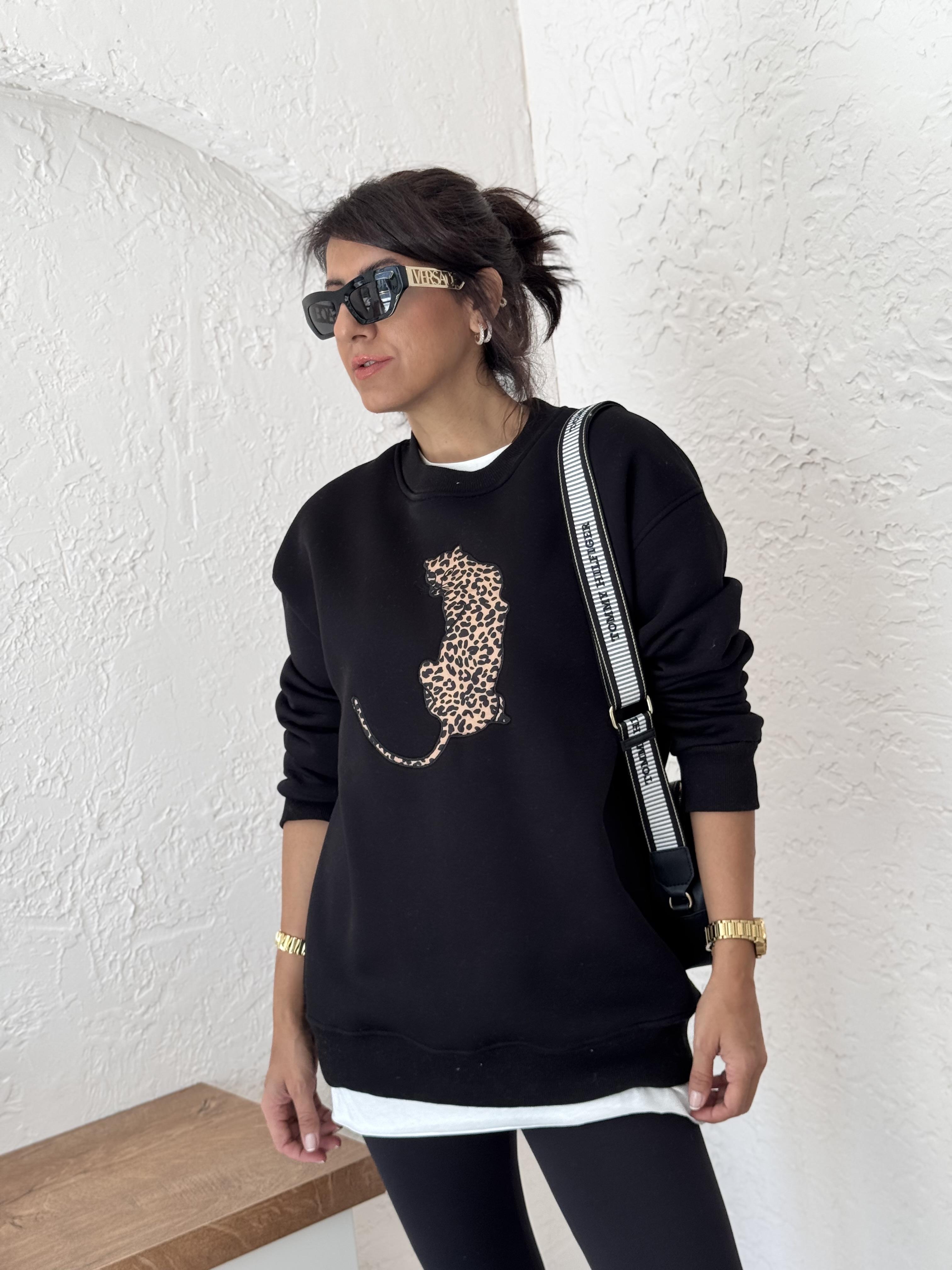 Bisiklet Yaka Leopar Figürlü Sweat Siyah