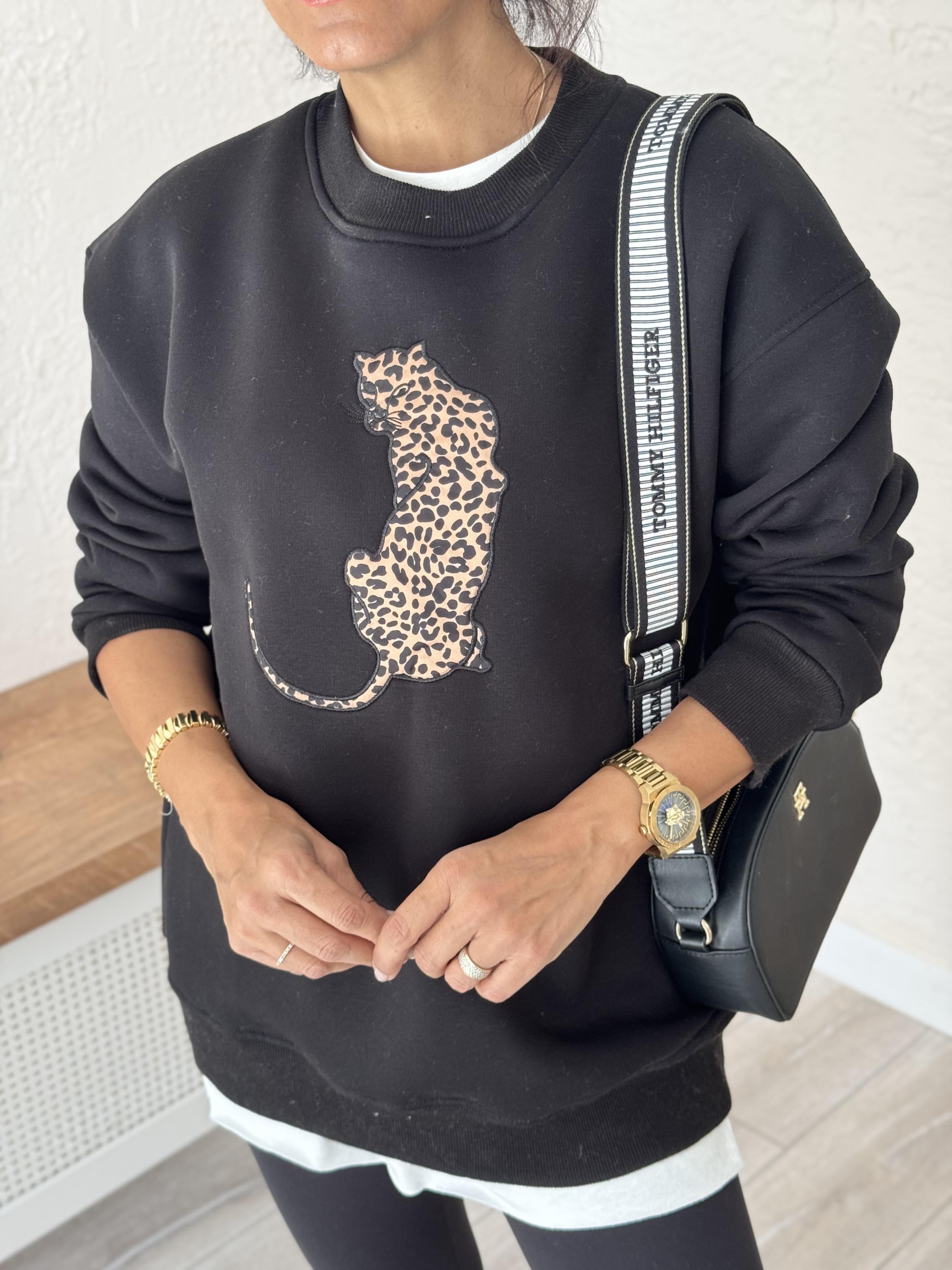 Bisiklet Yaka Leopar Figürlü Sweat Siyah