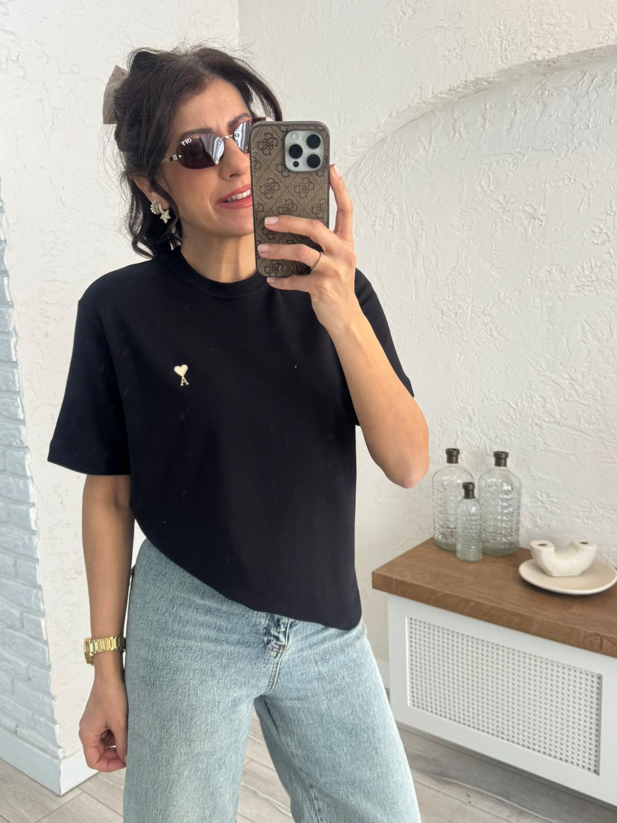 Bisiklet yaka Ön amblemli tshirt Siyah