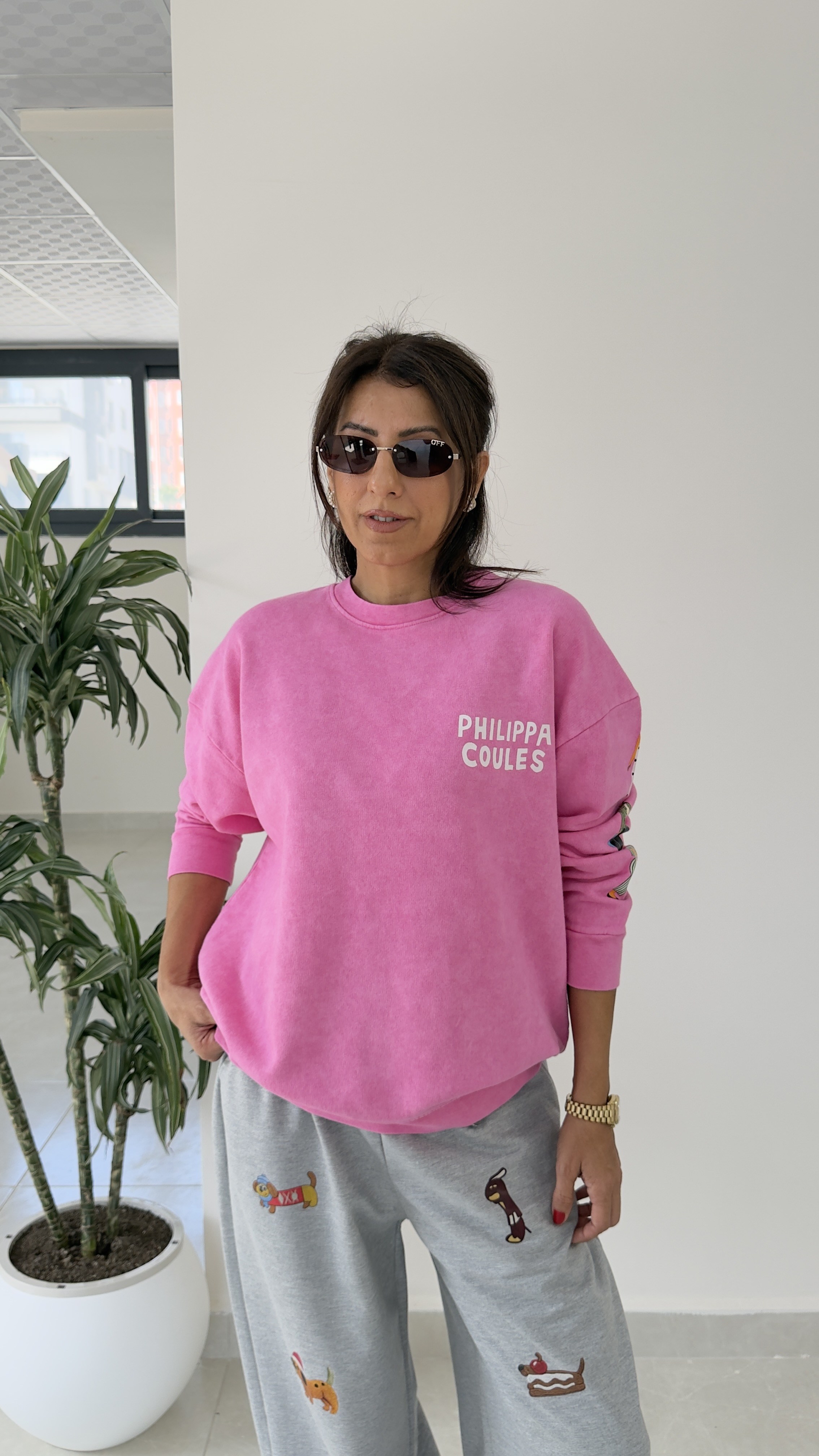 Bisiklet Yaka Sırt Ve Kol Baskı Philippa Coules Eskitme Sweat Pembe