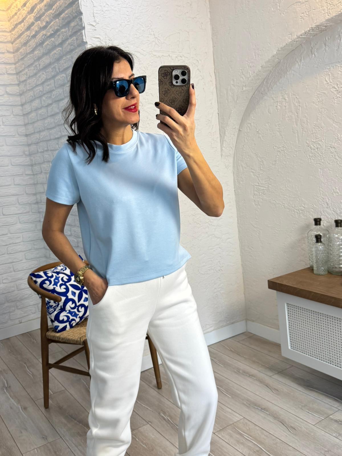 Bisiklet Yaka Yan Yırtmaçlı Crop Tshirt Bebe Mavi 