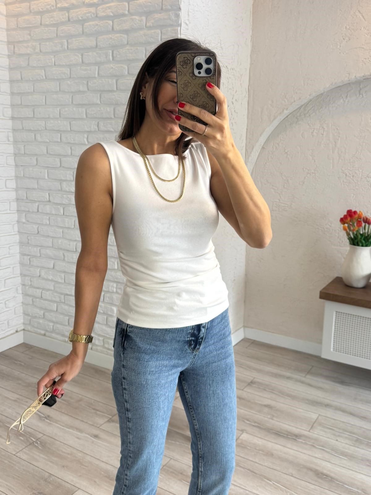Dilvin Büzgülü Kayık Yaka Crop Top Ekru 
