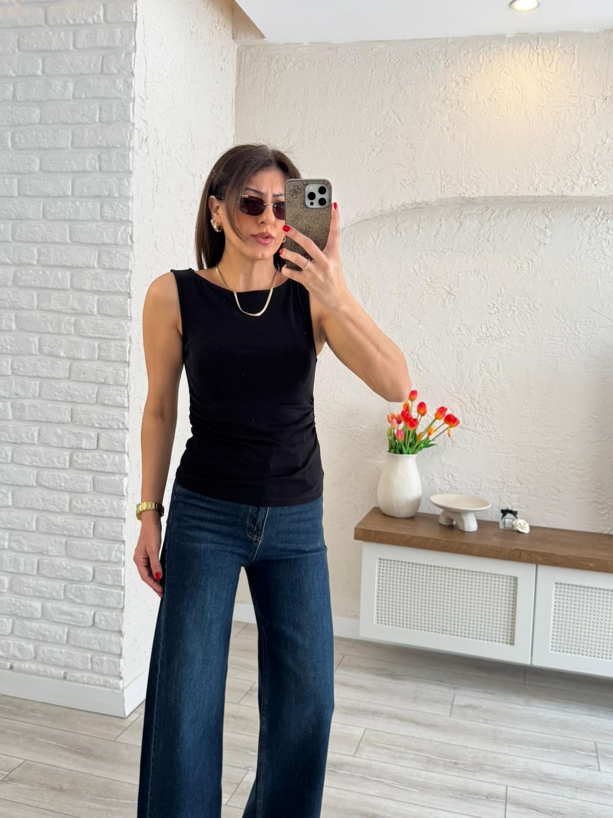 Dilvin Büzgülü Kayık Yaka Crop Top Siyah