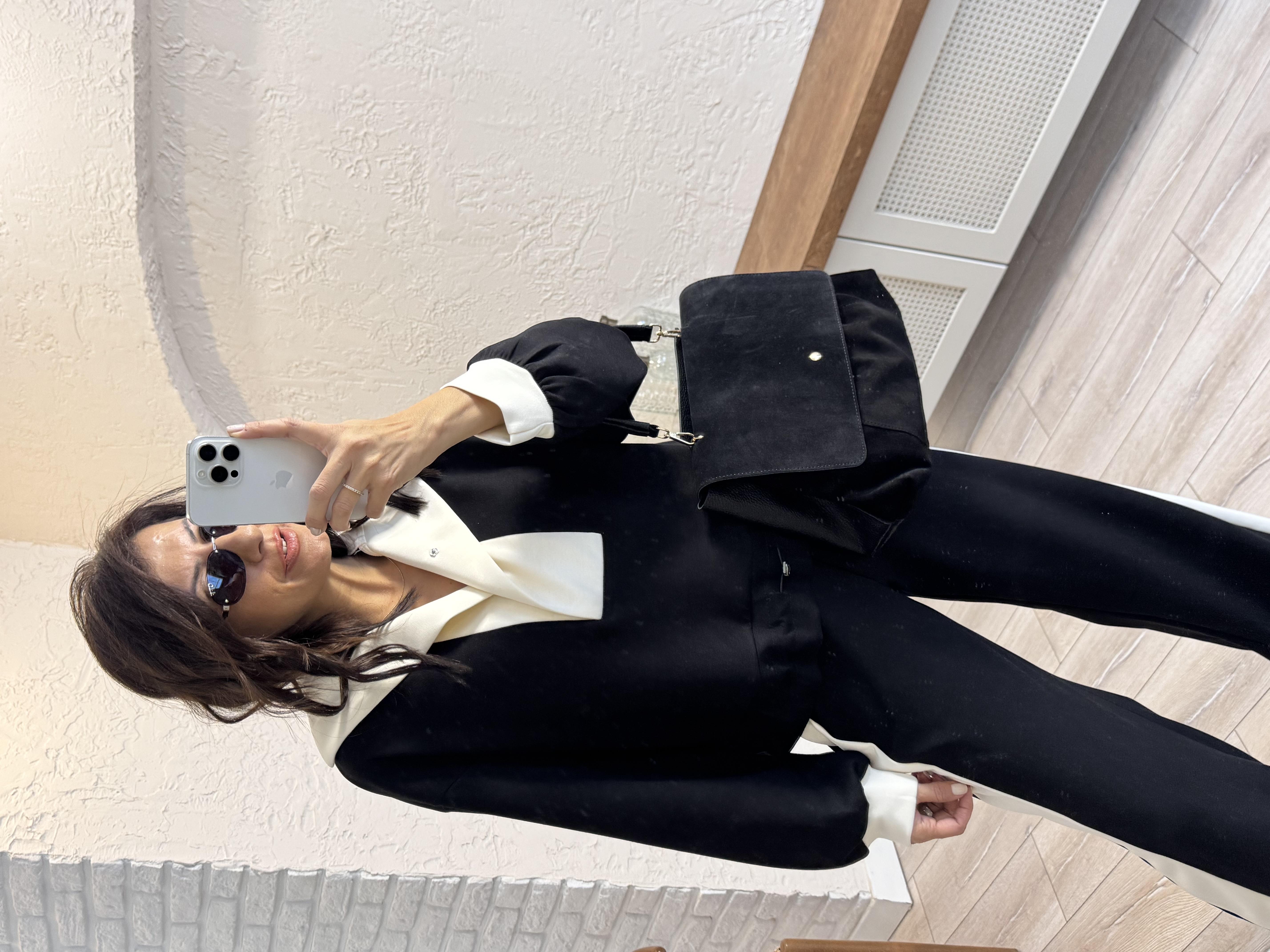 Geniş Yakalı Lüx Modal Takım Siyah