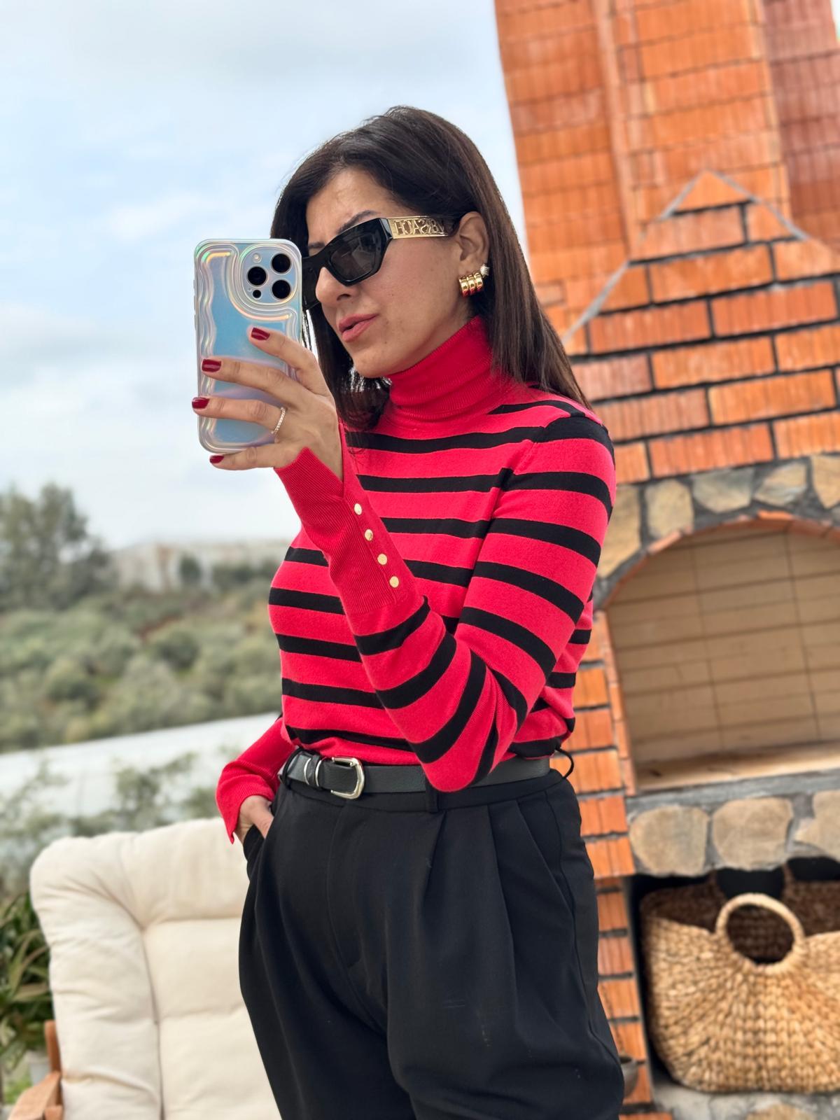 Kadın Balıkçı Yaka Çizgili Kolu Droplu Kazak Kırmızı - Siyah