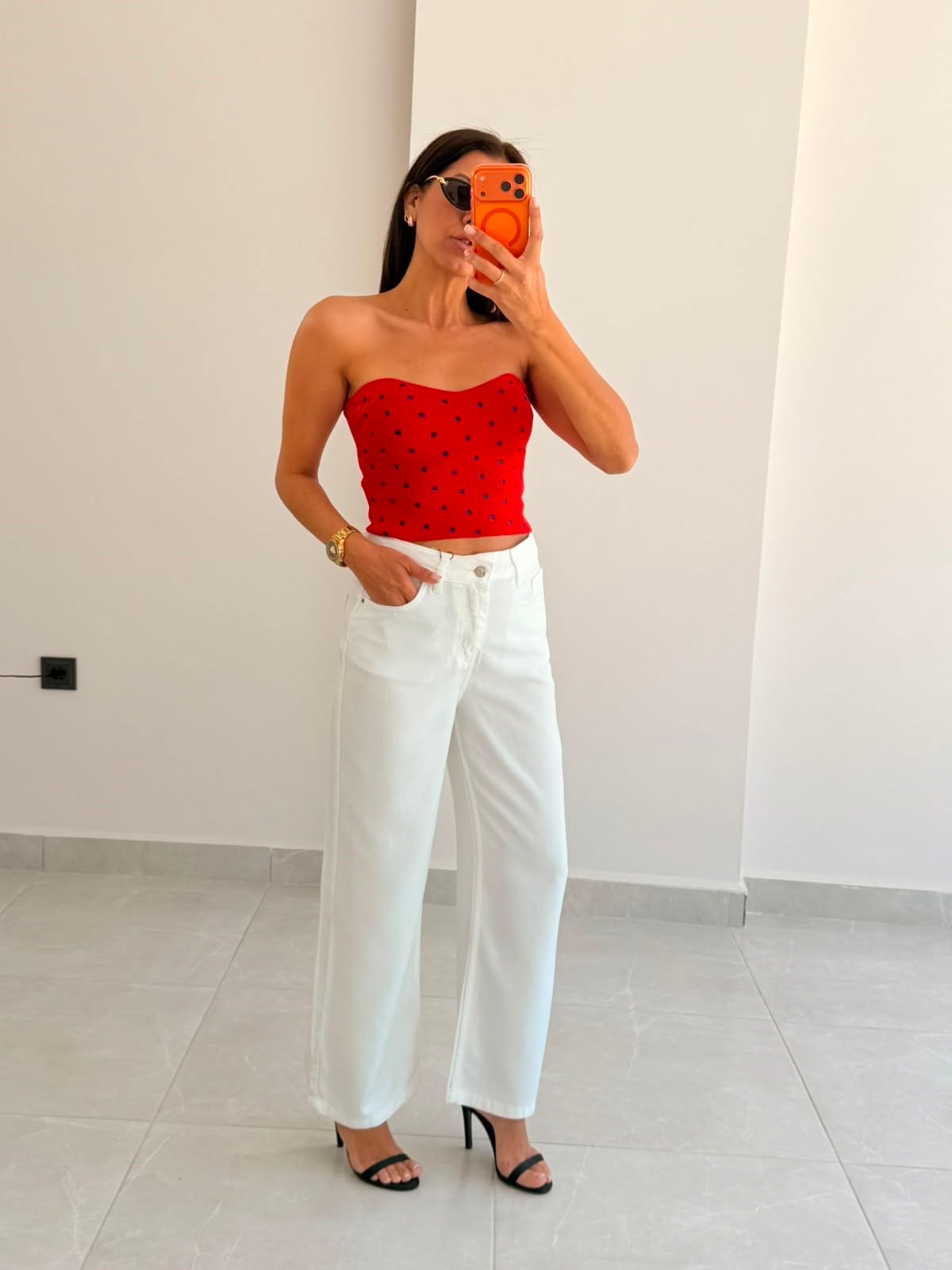 Kalp Yaka Puantiyeli Crop Top Kırmızı