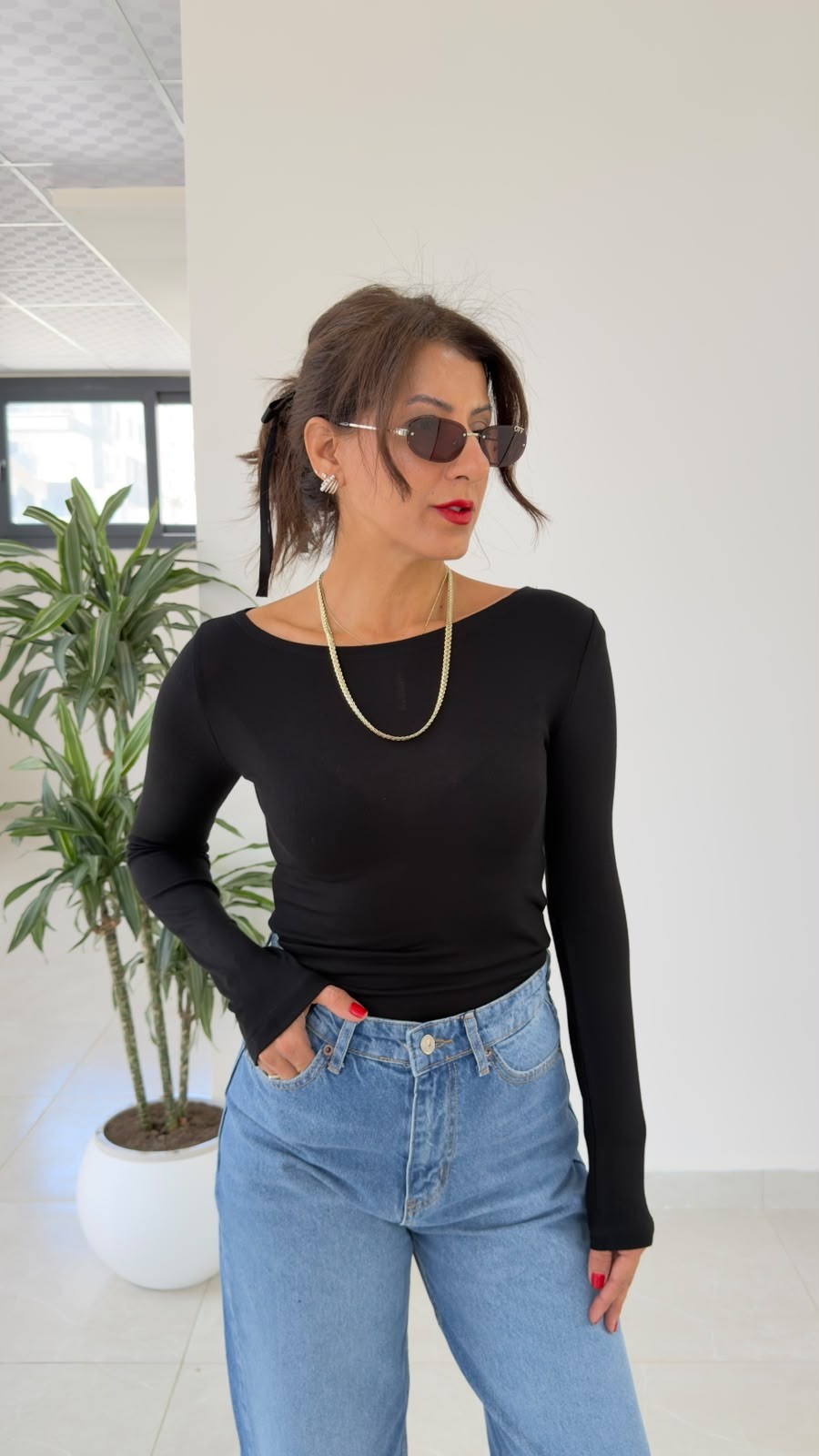 Kayık Yaka Uzun Kollu Basic Badi Siyah
