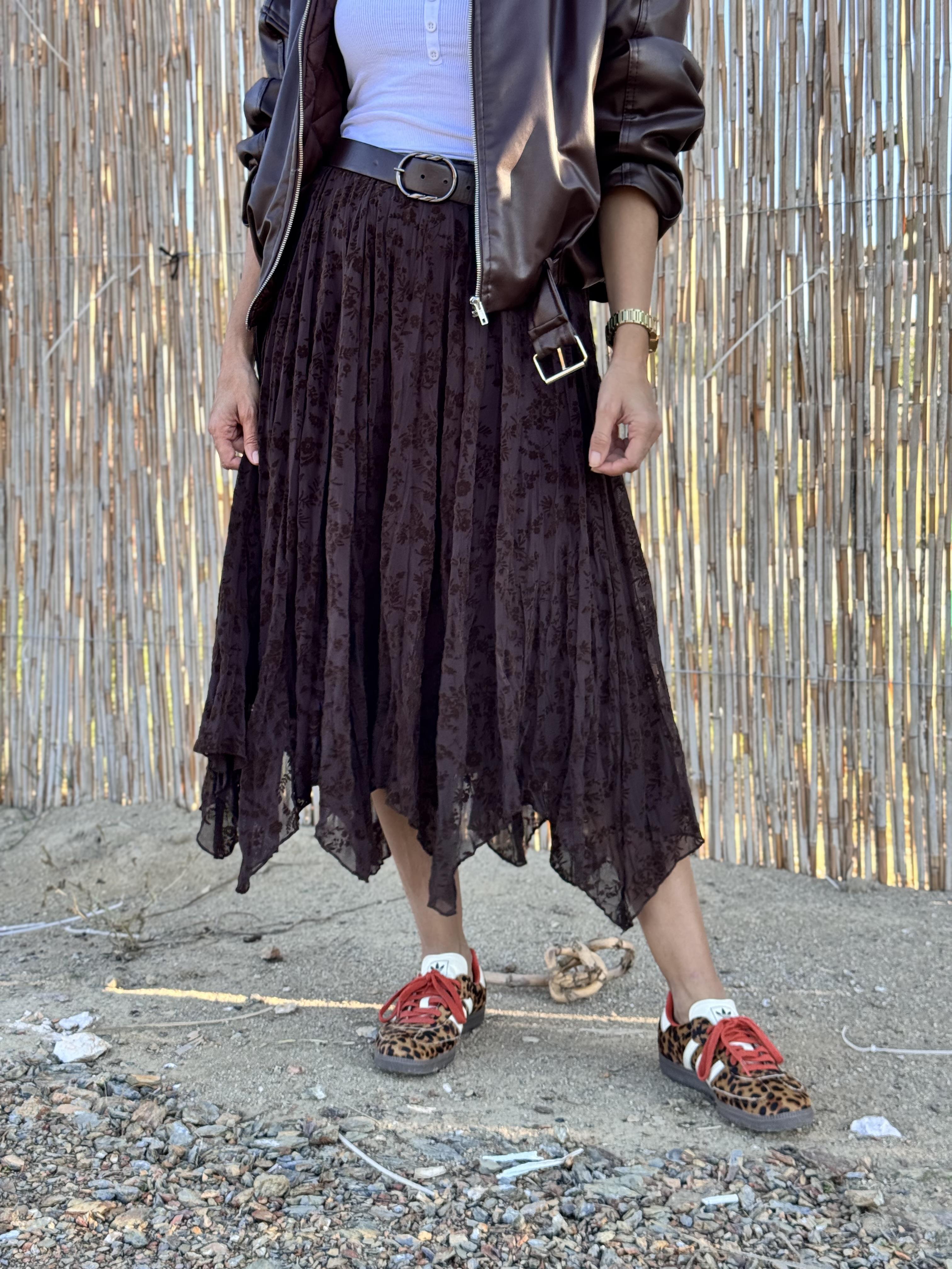 Koyu Kahve Dantel Etek