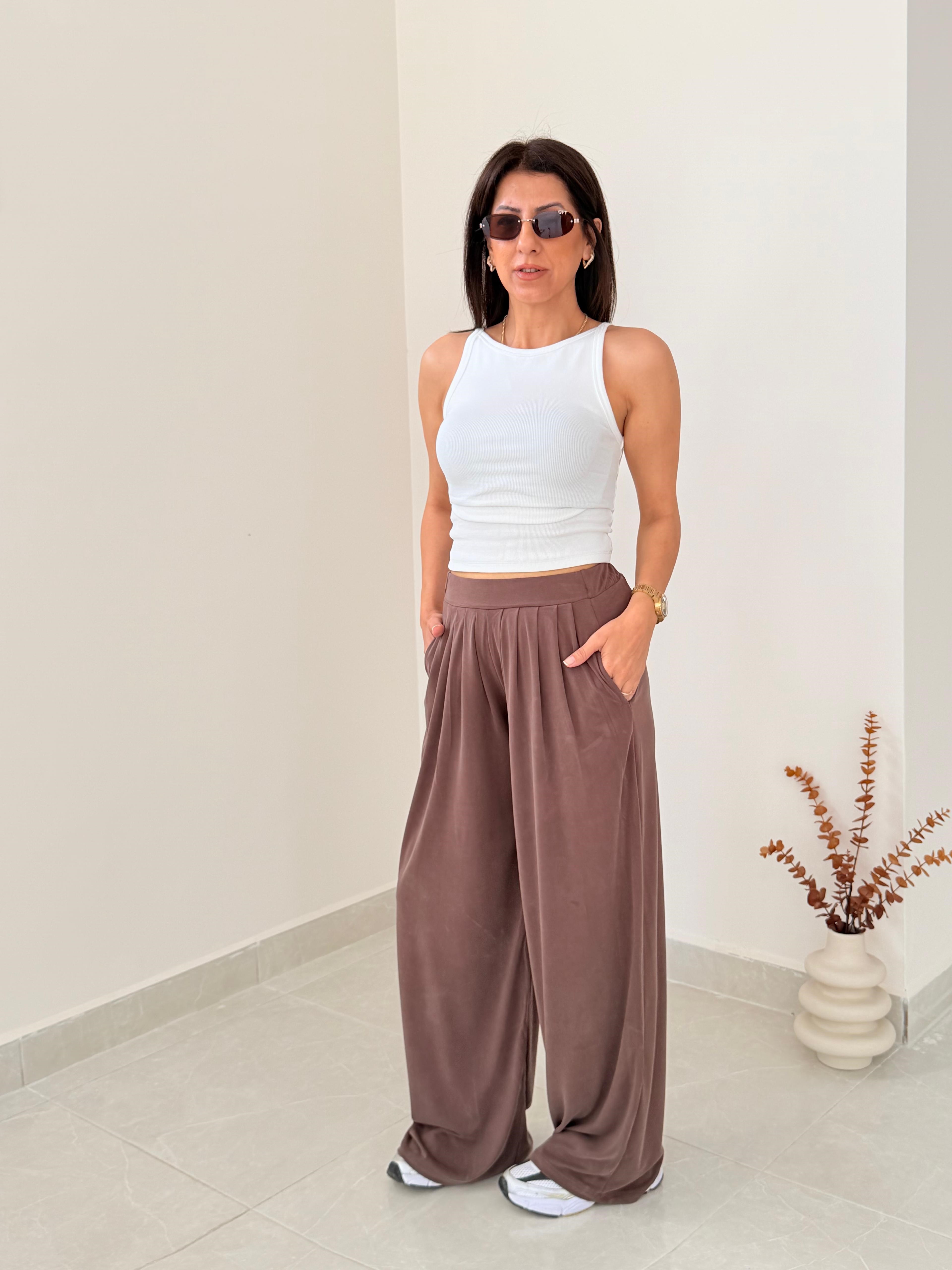 Modal Kumaş Pileli Geniş Paça Pantolon Eskitme Kahve