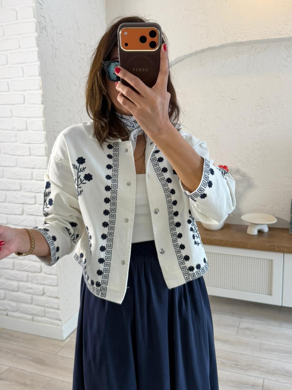 Nakışlı Kısa Gabardin Ceket 