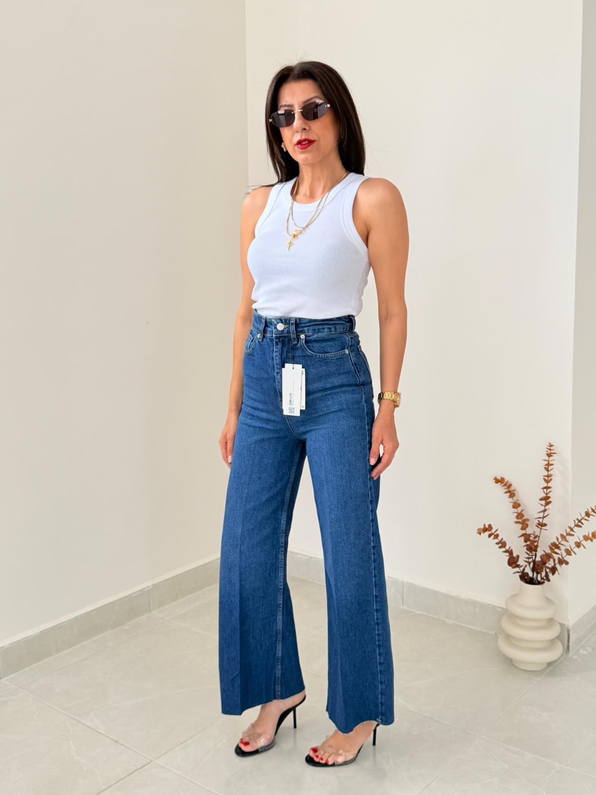 Önden Ütülü Paça Kesik Wide Leg Jean Koyu Mavi 