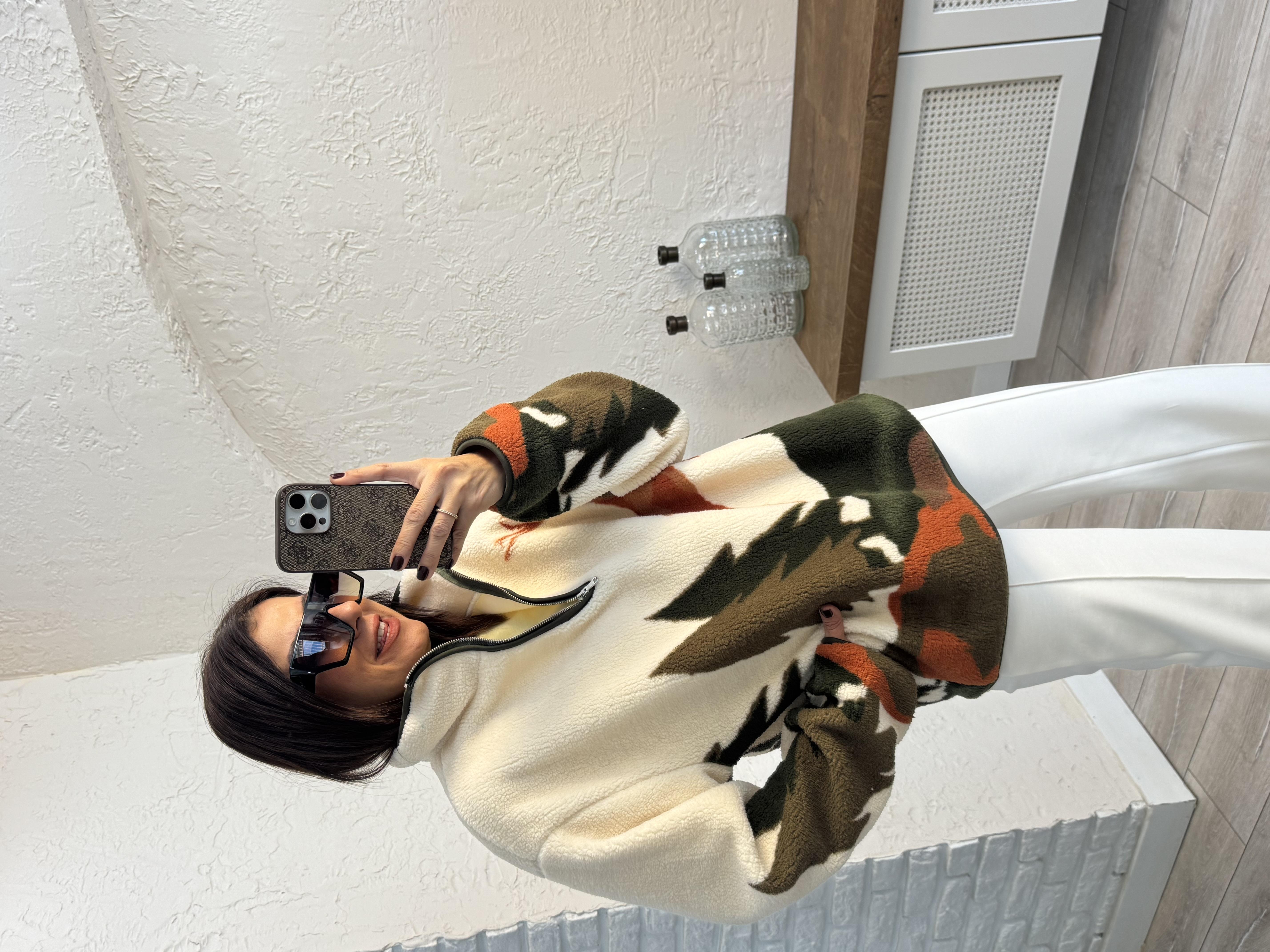Oysh Model Kahve Geyikli Polar Sweat