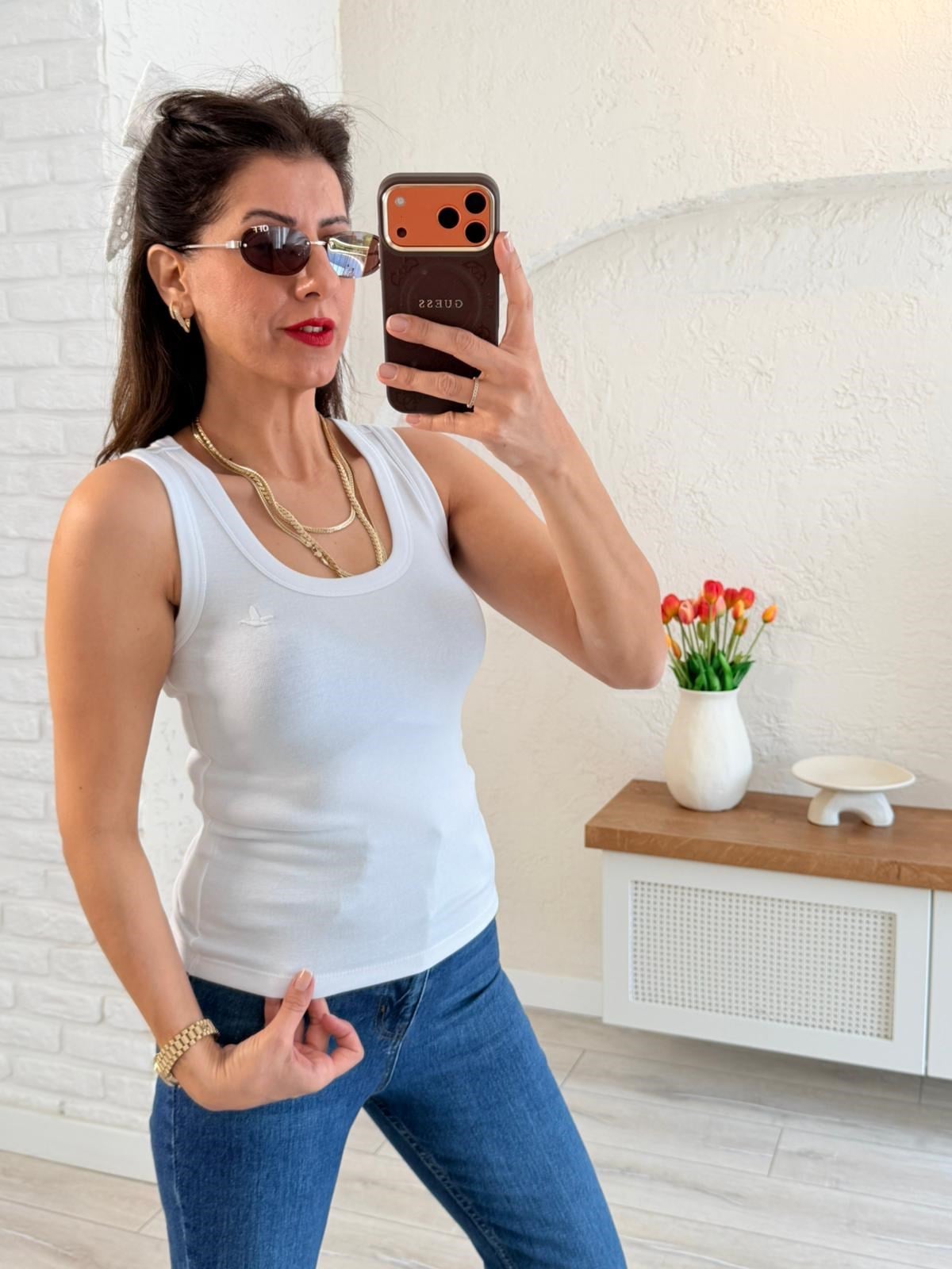 U Yaka Kuş Nakışlı Kalın Askılı Atlet Beyaz