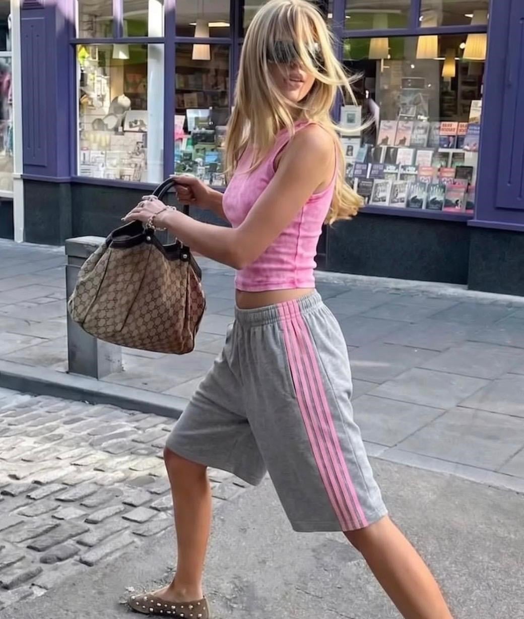 Yan Pembe Şeritli Baggy Şort Koyu Gri