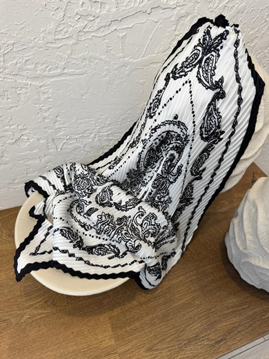 60*60 Pliseli Saten Fular