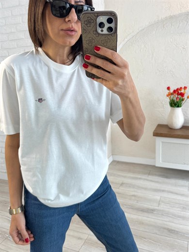 Bisiklet Yaka Arma Nakışlı Pamuklu Tişört Ekru