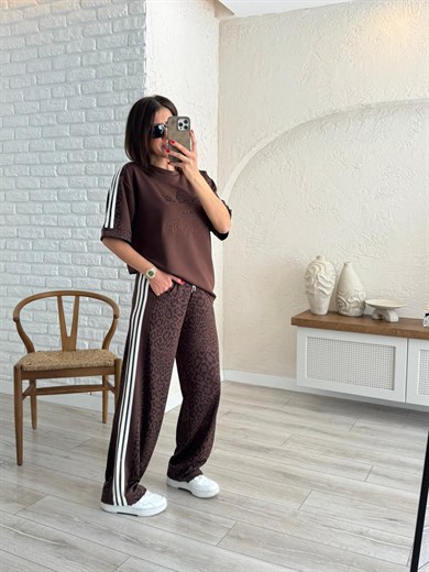 Bisiklet Yaka Şeritli Leopar Desenli Takım kahve 
