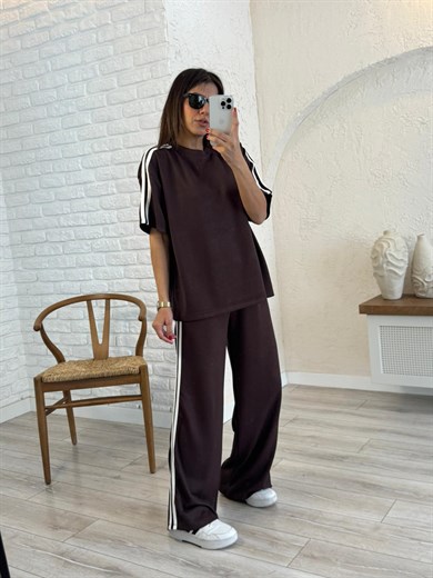 Bisiklet Yaka Çift Şeritli Modal Kumaş Takım Kahve