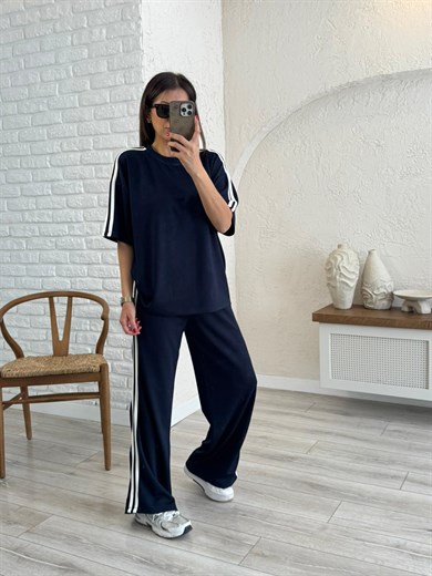 Bisiklet Yaka Çift Şeritli Modal Kumaş Takım Lacivert