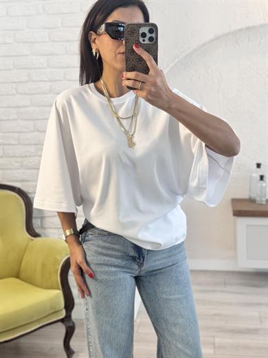 Bisiklet Yaka Geniş Kol Sırt Dikiş Detaylı Tshirt Beyaz 