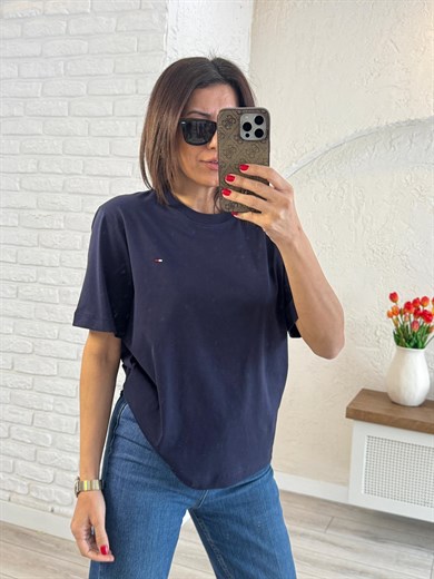Bisiklet Yaka Nakışlı Pamuklu Tişört Tom Lacivert 
